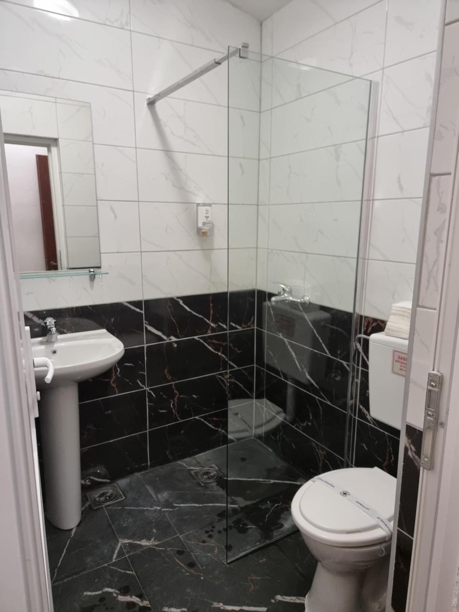 Hotel Arena - Teteks Tetovo Kültér fotó